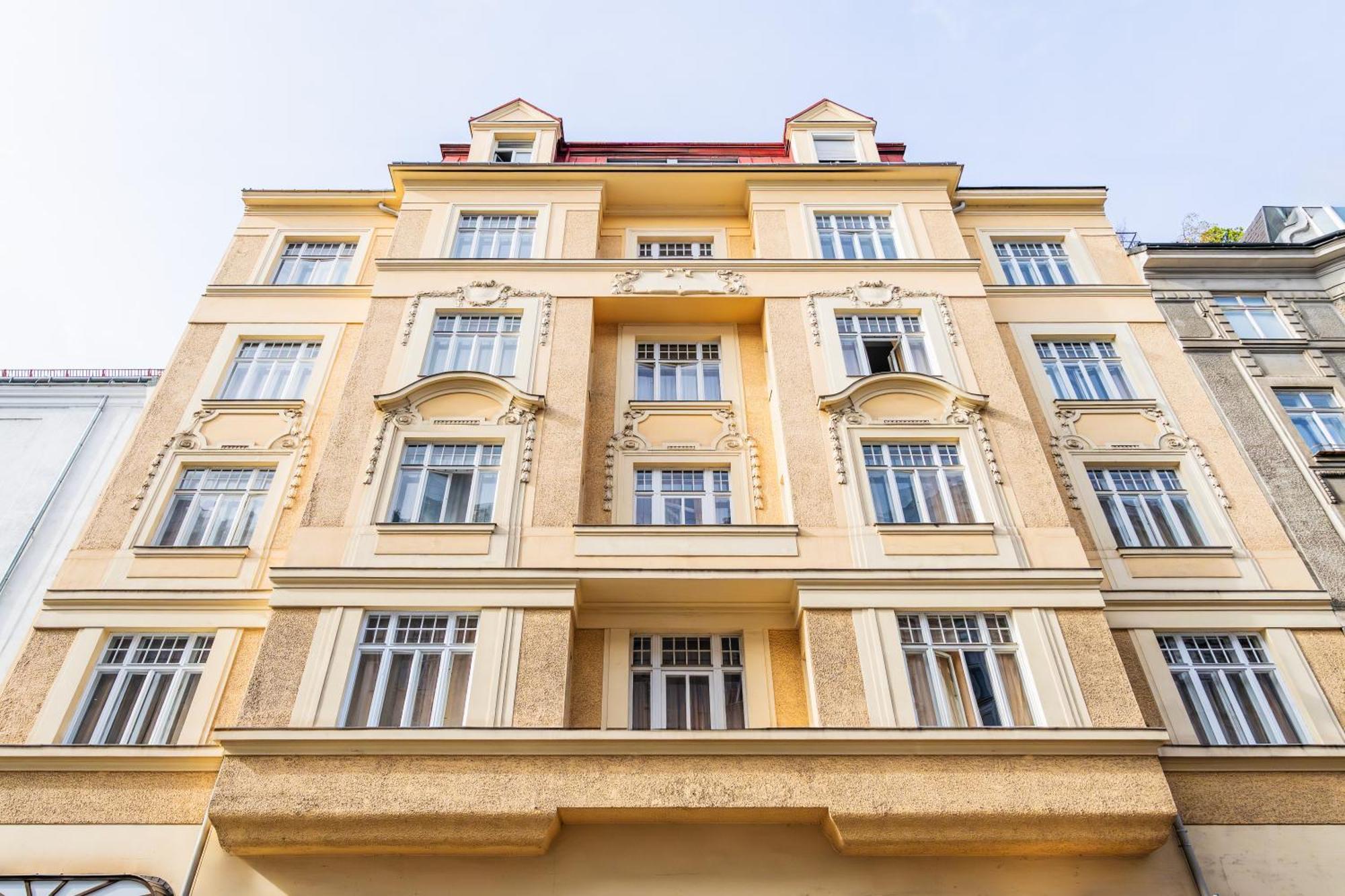 Hotel Pension Baronesse Viyana Dış mekan fotoğraf